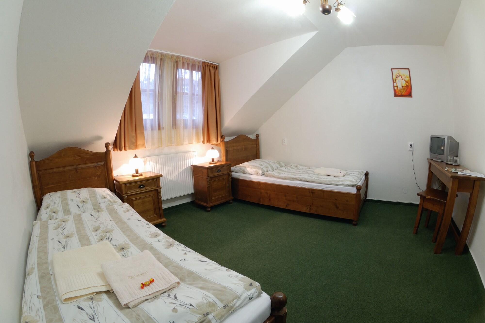 Penzion Kachelman Banská Štiavnica Buitenkant foto