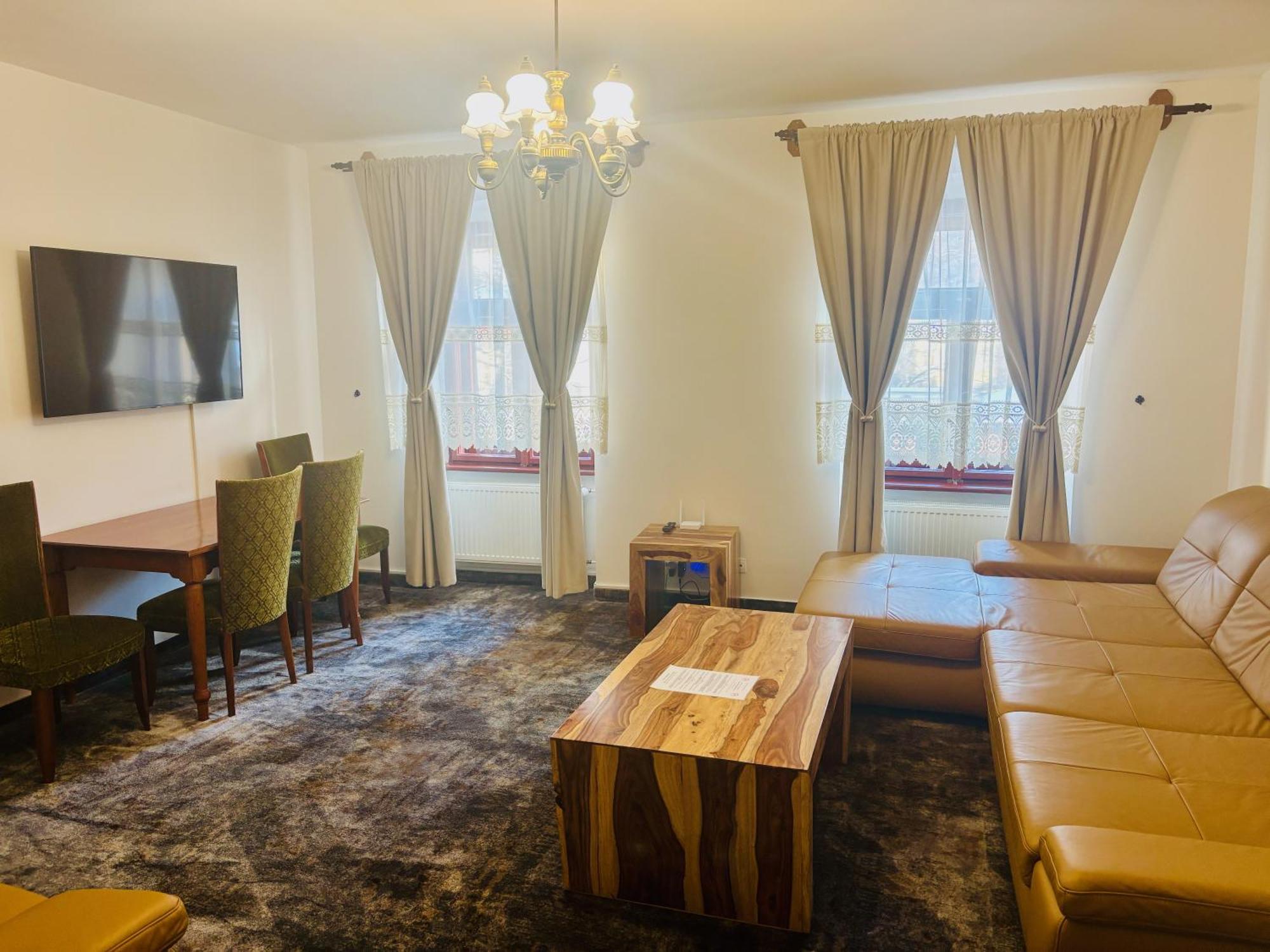 Penzion Kachelman Banská Štiavnica Buitenkant foto